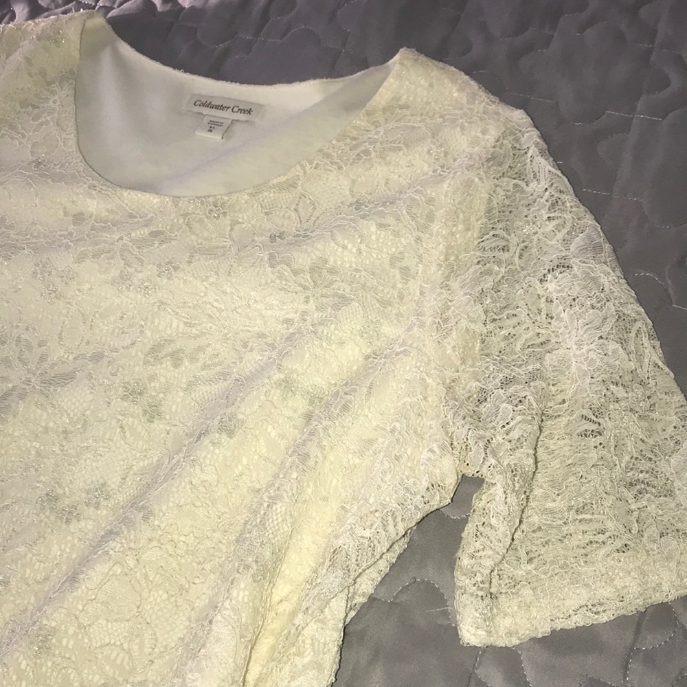 Beautiful lace layered shirt size 16